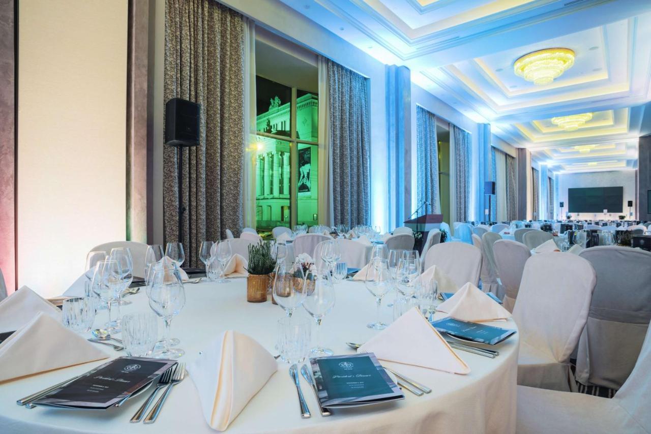 Grand Kempinski Hotel 5*