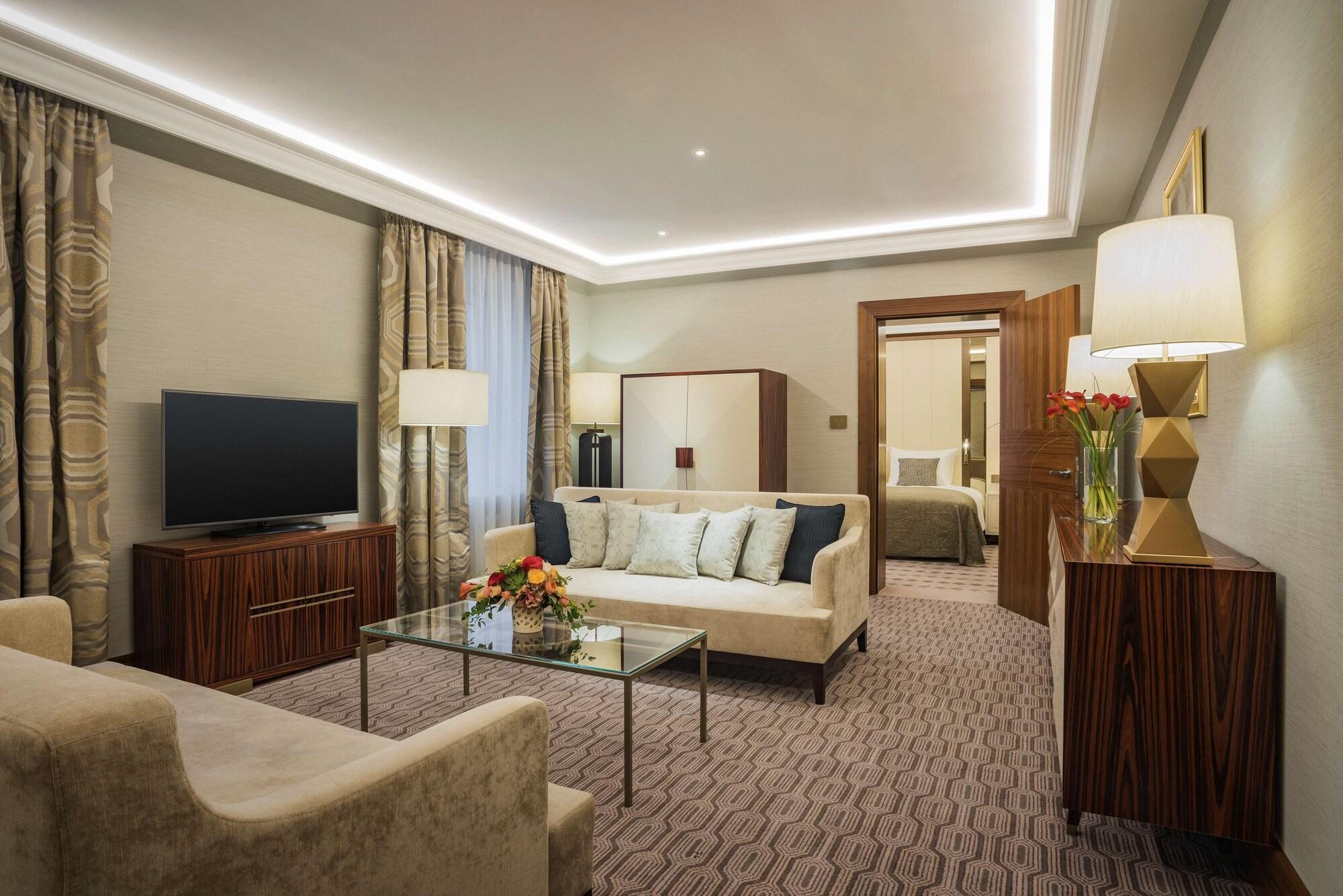 Готель Grand Kempinski Рига